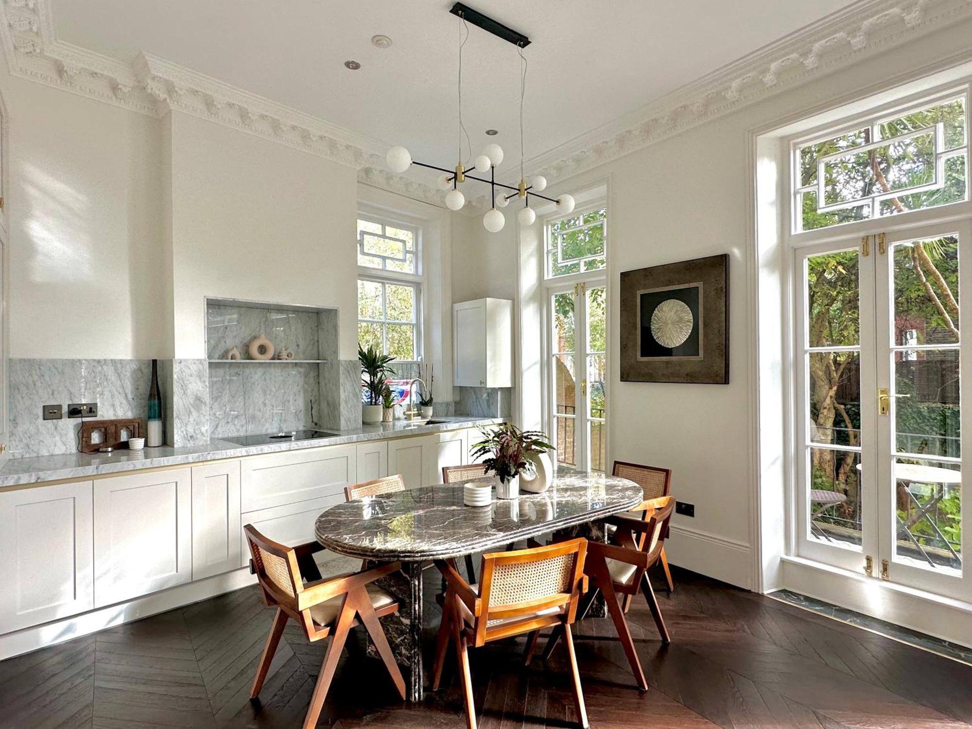 Palatial, Elegant 1000sqft And Garden - Appartamento *